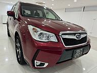 Subaru Forester 2.0XT Turbo CVT 4WD Sunroof 2015 Red Rear Entertainment